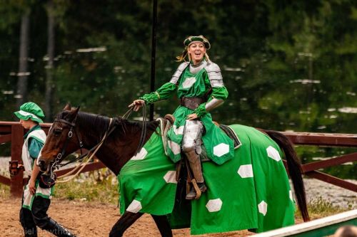 Photos of the Texas Renaissance Festival by Daniel Hawthorn, 20193-4. Maegen Merritt5. Ann Marie Sto