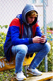 kazbreker:Isak   outfits