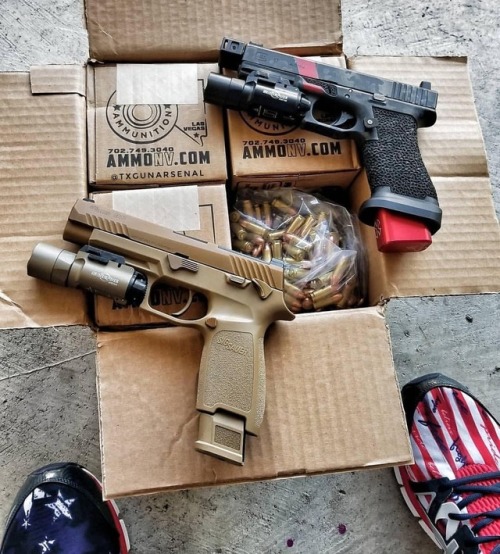 @NevadaAmmunition #Freedomseeds Refill. But Can We Take A Moment To Talk About Those Shoes?! #WhatAreThose