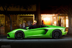 davidcoynephotography:   	Green Lamborghini Aventador! by David Coyne    	Via Flickr: 	www.davidcoynephotography.com  