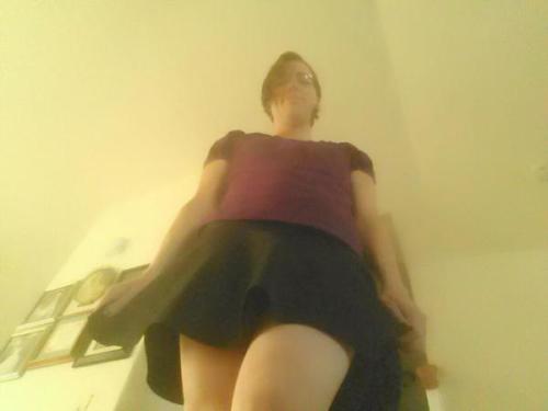 novaesau:  No panties for today! <3 