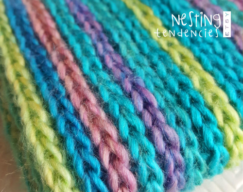 nestingtendencies:Unicorn Cowl Material: 100% super-fine acrylicTotal length: 74 cm / 29 inLength la