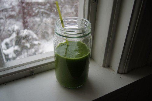 alloftheveganfood:  Vegan Green Smoothie Round Up My Favorite Green Smoothie (GF) Apple Pie Smoothie (GF, raw, SF) Vegan Mint Chip Smoothie Kiwi Pineapple Mint Green Smoothie Peach Avocado Green Smoothie Vegan Mango-Coconut Green Smoothie Refreshing Green