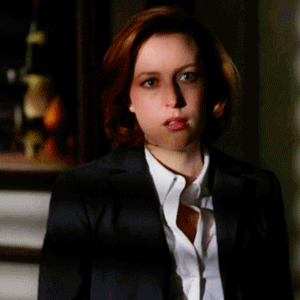 millsswan: short hair + black blazer+ white blouse