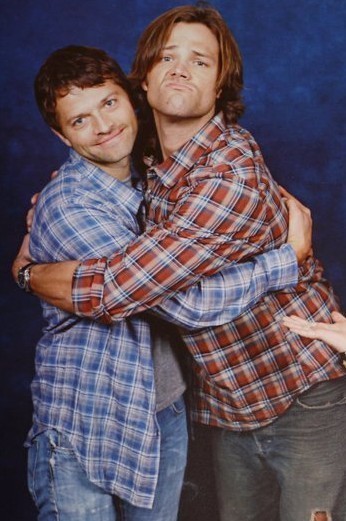 thesharpestthings:  akitosin:  proof that Misha, Jensen, and Jared cannot take a