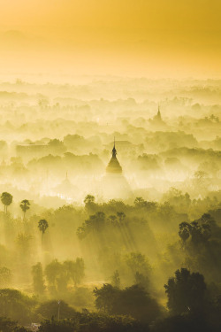 wnderlst:  Mandalay Hill, Myanmar | Zay Yar Lin