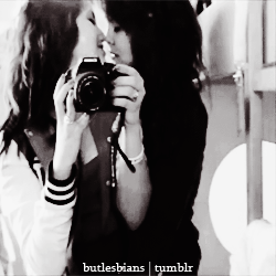 butlesbians:  ♀youtube♀ 