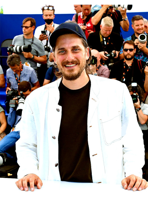 LUCA MARINELLI at the photo call for Le Otto Montagne during the 75th Cannes Film Festival on May 19