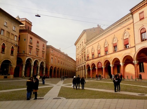 Pomeriggio invernale, centro storico, Bologna, 2019.Bologna is a glorious city, one largely ignored 