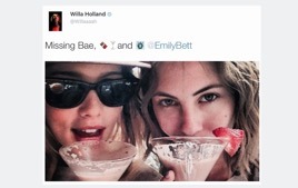 laurivcr:  arrow cast relationships → willa holland &amp; emily bett rickards“i