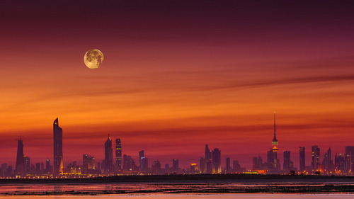 Moon City by mr.alsultan on Flickr.