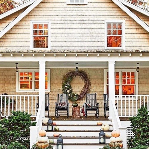 oldfarmhouse:http://www.instagram.com/countrystylemagazine/