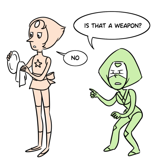 monstertea:  my friend @rampant-noodle‘s vine was just begging to be made into a comic 