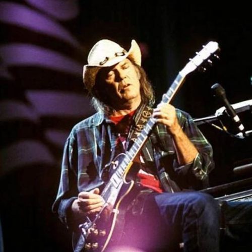 #neilyoung #2001 #wheniholdyouinmyarms