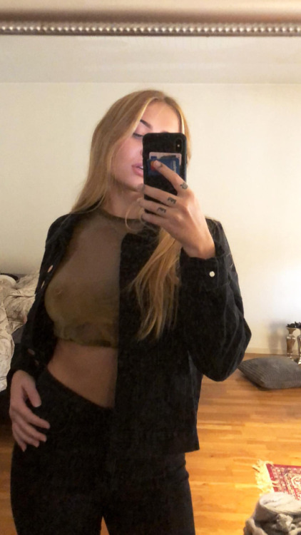 swegirls: ElinJunkThanks for the sexy submision!submit your pictures amatorer.tumblr.com/sub
