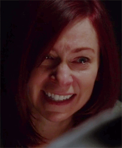 talking2thesky:  The Red Towerfor ladiesofpoi: Grace Hendricks   Red