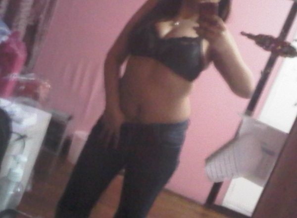 humairakaamran:  Pakistani desi chubby babe leaked nudesReblog and like for more