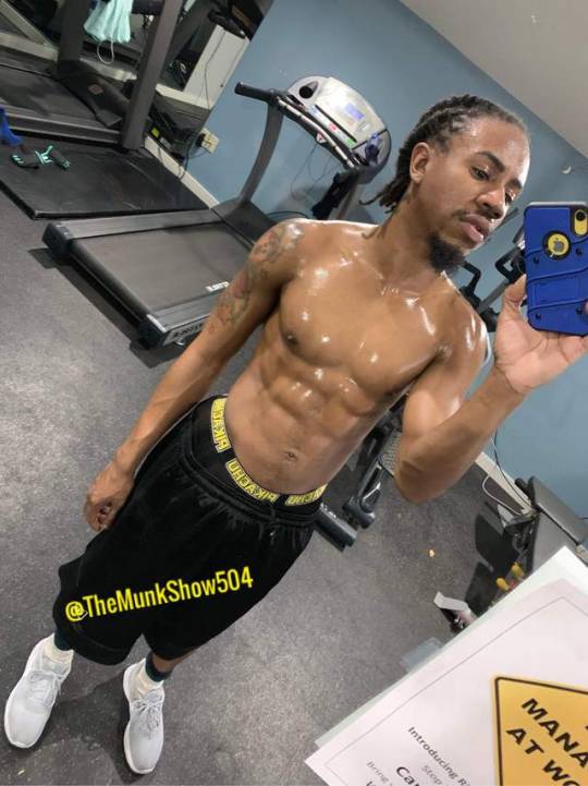 akimsniff:  💎AkimSniff💎 👀👀 Y'all follow my handsome hommie on TWITTER: @TheMunkShow504 IG: themunkshow504SnapChat: Munkee_dance504 ✨Akim Sniff✨ on Twitter