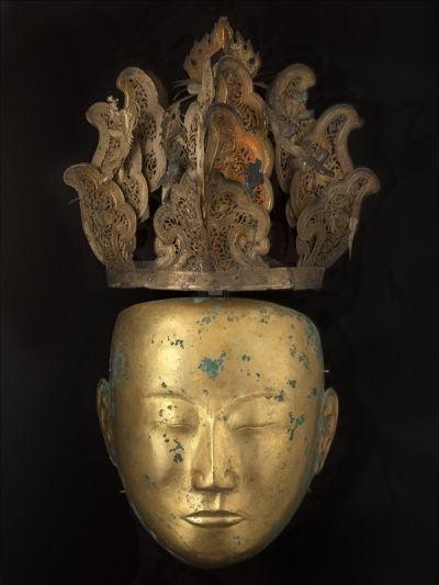 Funerary adornments of man and woman, XII century, Liao Dynasty, Mongolia