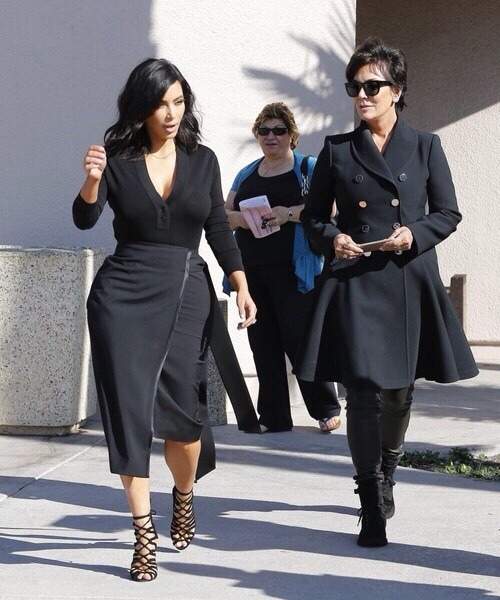 planetkimkardashian: 02/06/2015: Kim Kardashian and Kris Jenner out in Thousand Oaks, LA. - @KimKard