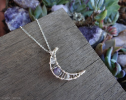 synergeticcreations:  Wire wrapped moons