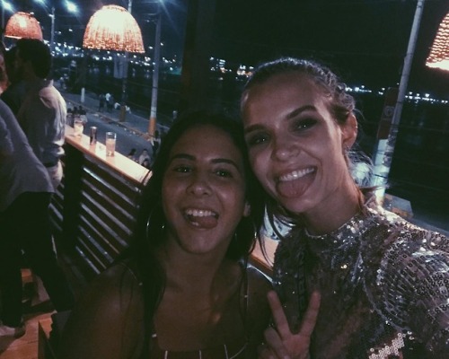 Josephine with a fan in Ecuador - December 31, 2018.