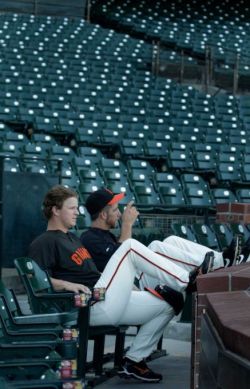 lincecumownsmyheart:  Tight-knit rotation gives Giants a Southern accent By Henry Schulman  IMAGE 1 OF 2 Giants starting pitchers Matt Cain (left) and Madison Bumgarner sit in the stands at AT&amp;T Park. Photo: Lea Suzuki / The Chronicle  IMAGE 2  Giants