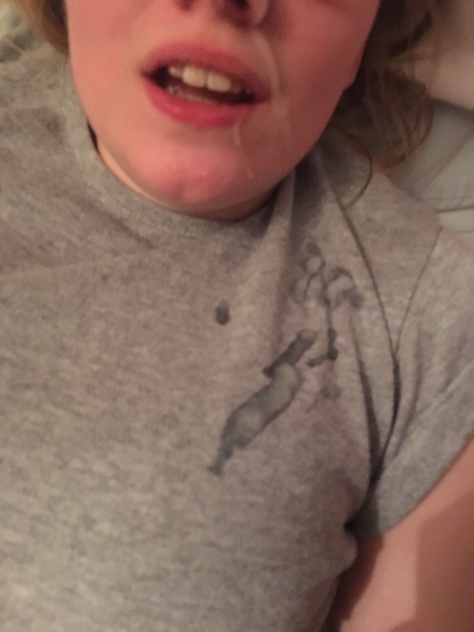 bdsandm:  I love watching porn together then shooting my cum all over her whilst