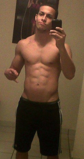 carmenvita:  latinricanpapi69:  puertorrricanhot:  Puerto Rican  Yummy  carmenvita