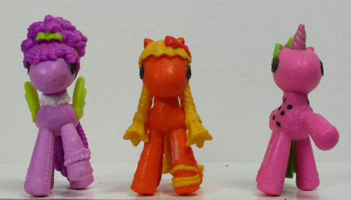 It’s Toy Time Tuesday!With&hellip;Lala Loopsy Mini Ponies!Lalaloopsy started off as a brand of plast