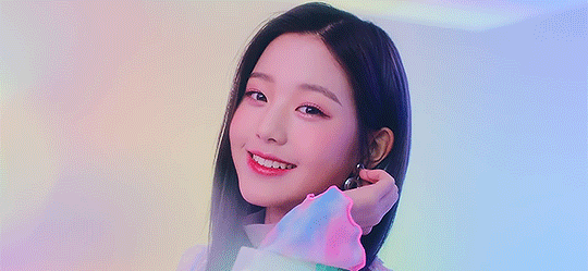 akb48love:  iz*one concept trailer - where the heart iz