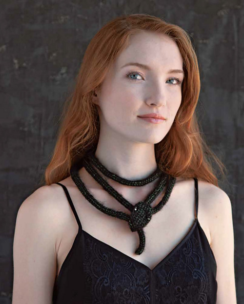 Nagini Lariat by Tanis Gray.Pattern available for purchase: Knitting Magic: The Official Harry Potte