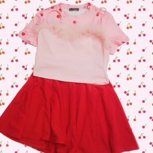 Cherry Babie ❤..........#kawaii #kawaiifashion #alternativefashion #harajukufashion #larme #larmekei