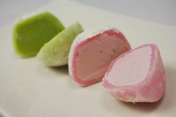 im-horngry:  Mochi Ice Cream - As Requested!