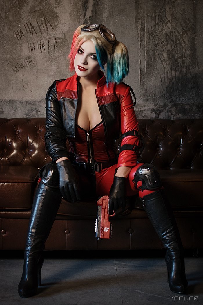 cosplaygirlz:    Amazing Harley Quinn by Irina Meier. https://www.patreon.com/irinemeier 