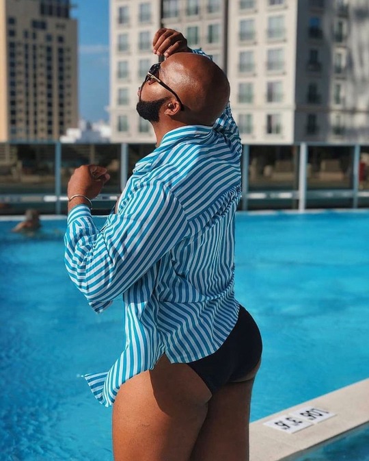 :JUAN JAVIER @jjdance15 Follow Blaqhomme 