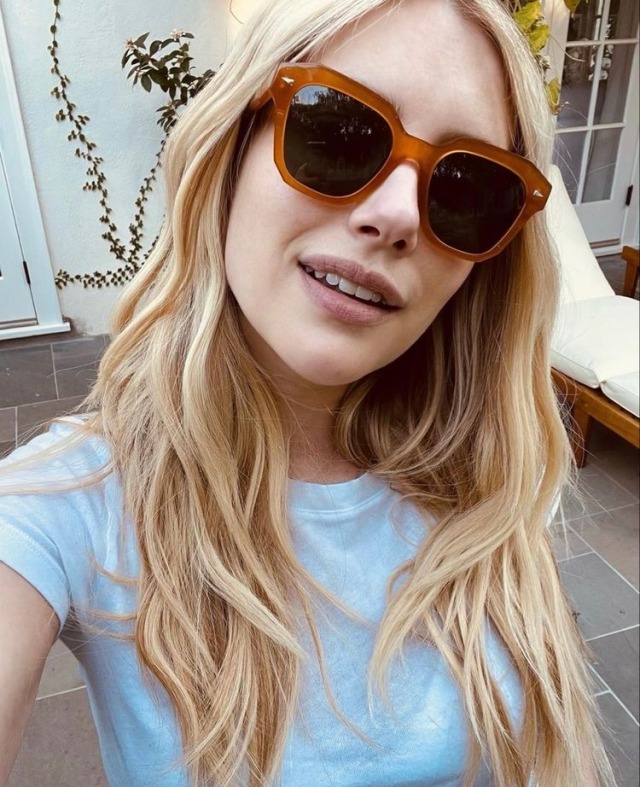 emma roberts icons
like if u save