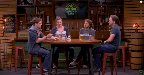 nikkinminaj:I paused and noticed that while Gavin is sitting cross-legged, very proper, Lindsay is s