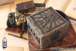 herides:pixalry:Custom Legend of Zelda Wind Waker GameCube - Created by Vadu AmkaYou can see more of this artist’s work here.4acesdave &amp; thesaviorofpunk