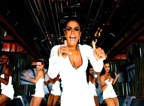 thequantumranger:Happy Birthday Aaliyah!Born on January 16, 1979. 