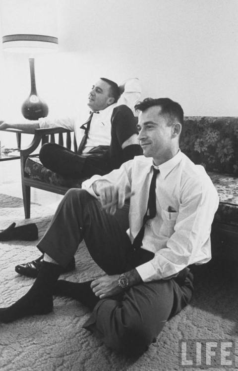 Gus Grissom and John Young(Ralph Morse. 1965)