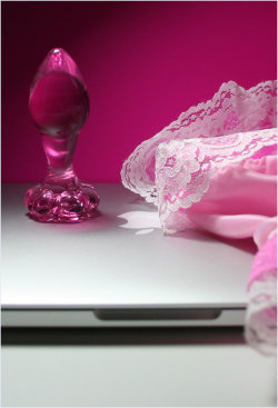 amarriedsissy:  Sissy gurly items 💋http://amarriedsissy.blogspot.com