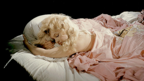 Sex missmonroes:  Marilyn Monroe on the set of pictures