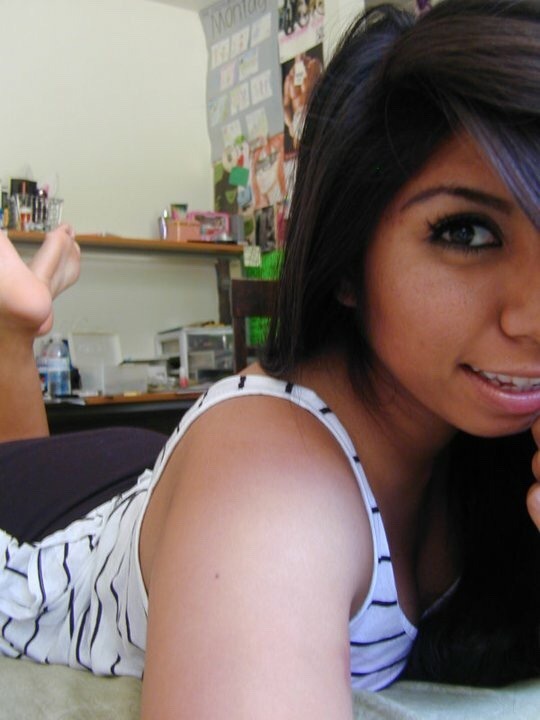freshfaces18:  If you have something you want to share submit it too the kik in the