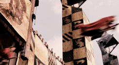 itsgringotts:    Hogwarts will always be there to welcome you home ϟ ✘ september
