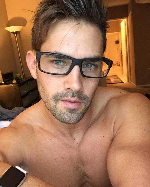 Here&rsquo;s hoping that our good Californian stud @colbylefebvre feels better soon. But can&