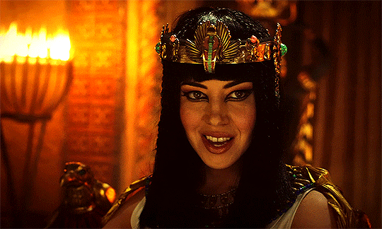 witchinghourz: Aubrey Plaza as Cleopatra on Drunk History (TV Series, 2019)