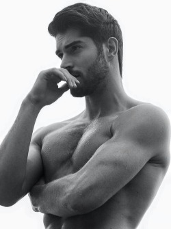 boysdamn:  ig: nickbateman