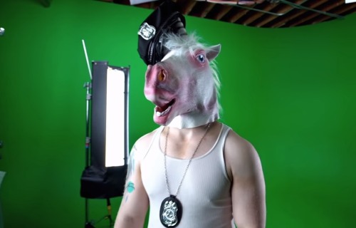 Zoe Quinn&rsquo;s making an erotic-comedy FMV game, includes sexy unicorns