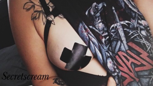 ✖️